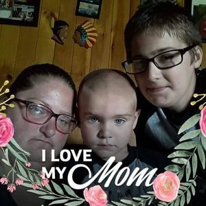 Meet your Posher, Leeann